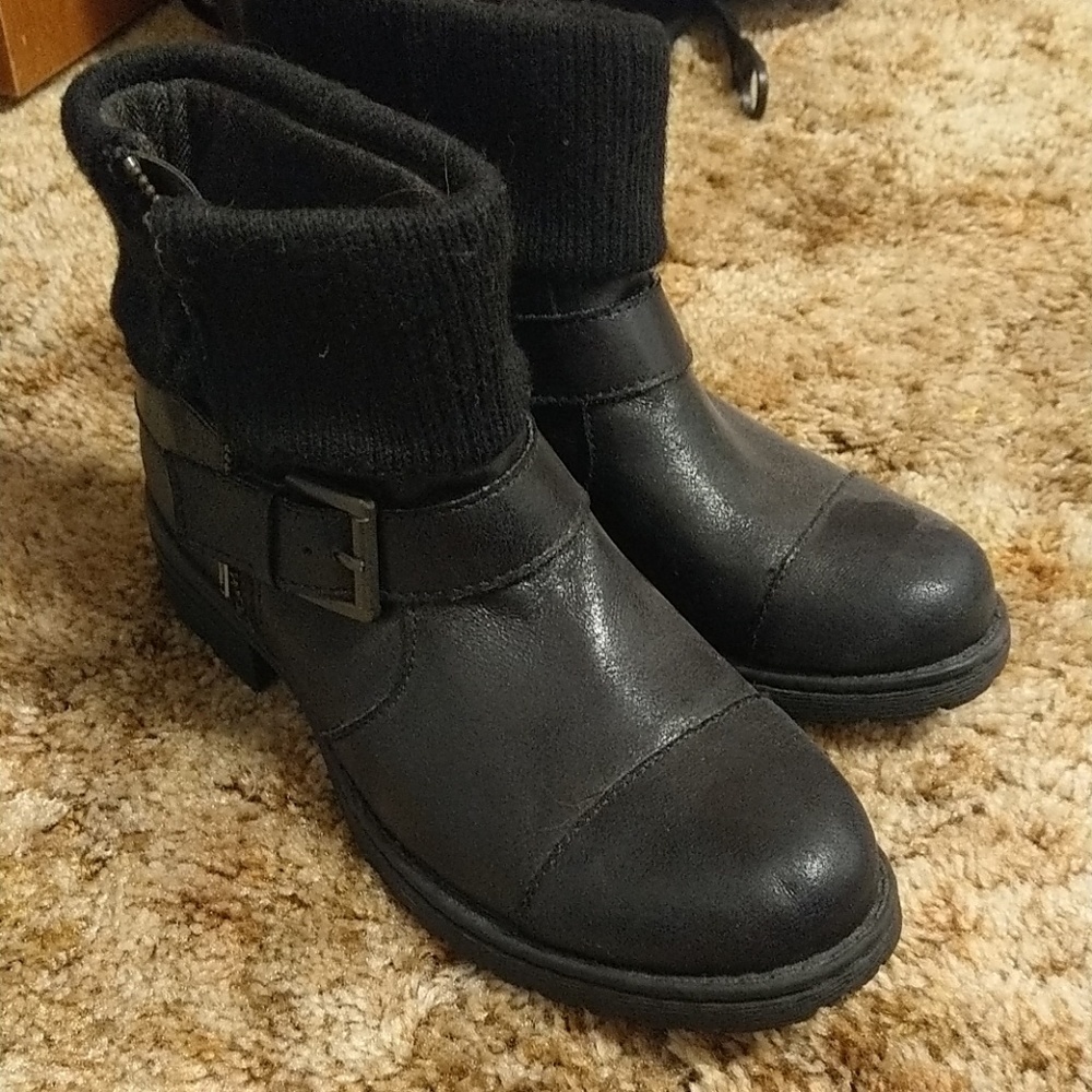 brand new B.O.C boots (size 7)